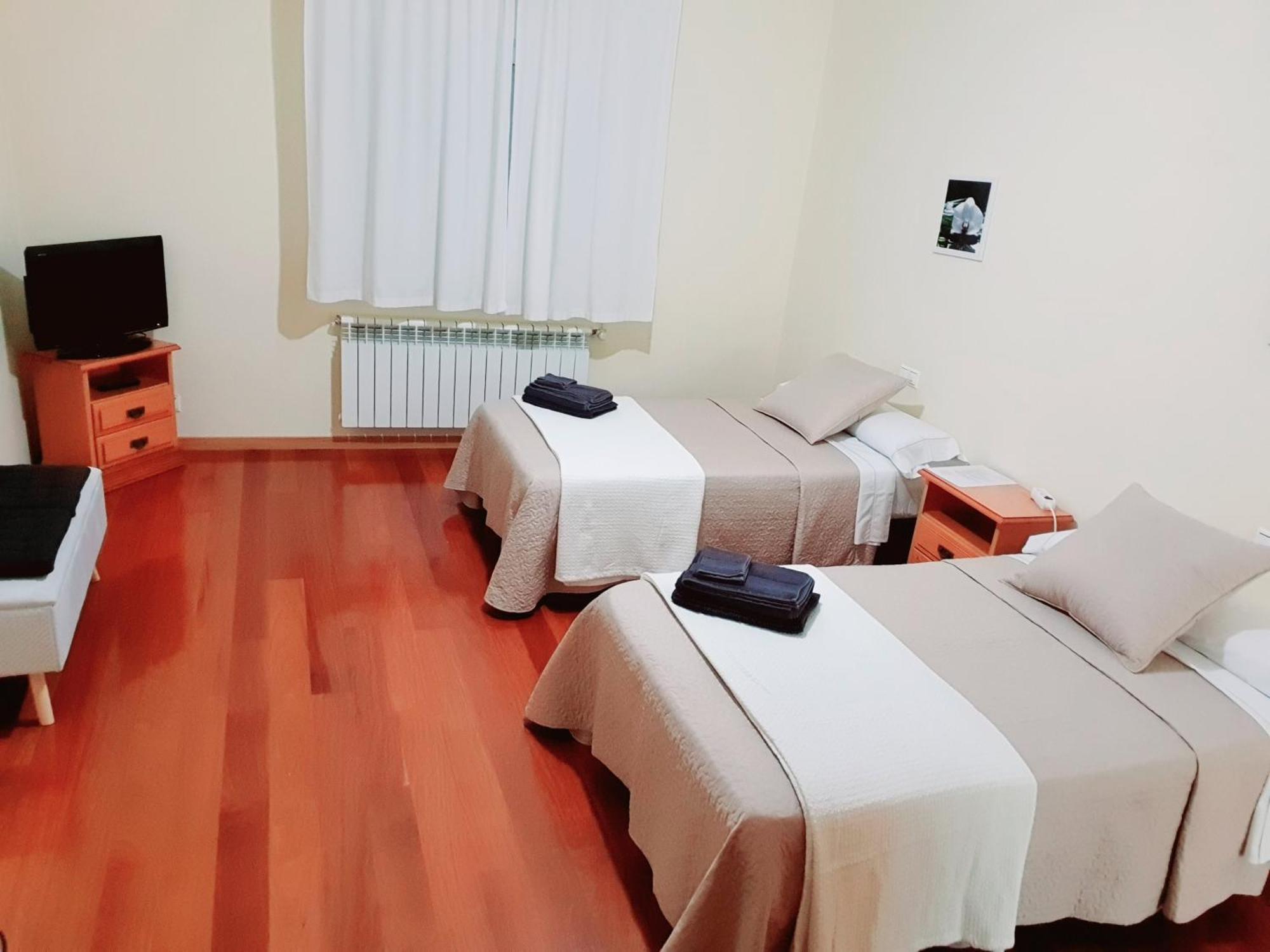 Estrella Do Camino Hotel Калдас Де Реис Стая снимка